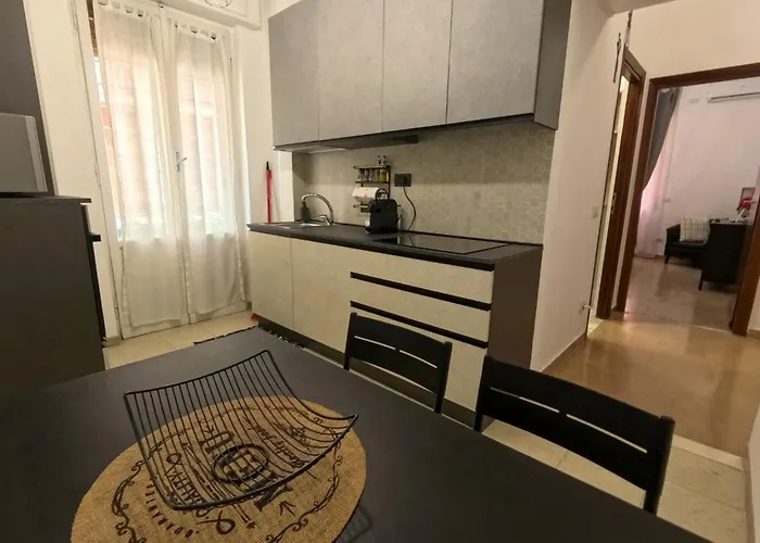 La Casetta Ai Colli - Vicino Metro A Apartamento
